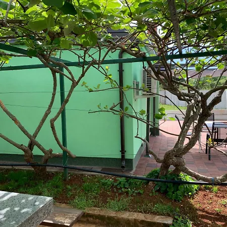 Pinija Vila